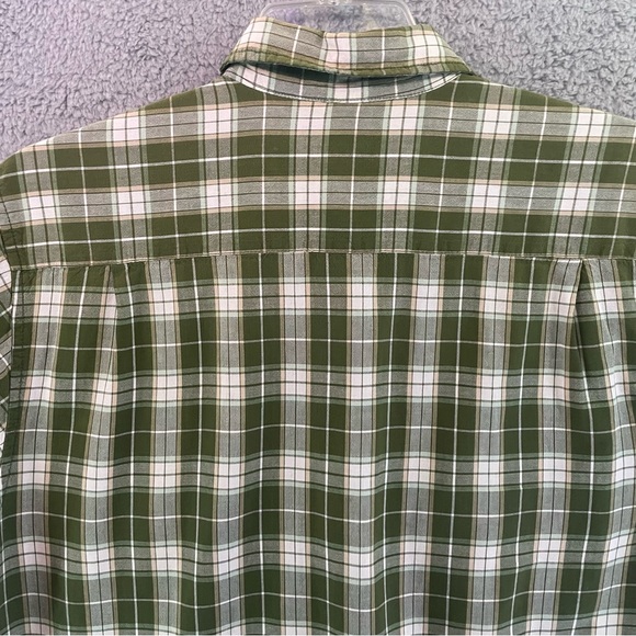 Carhartt Mens Size M Shirt Short Sleeve Plaid Button Up Pocket Logo - Picture 9 of 10